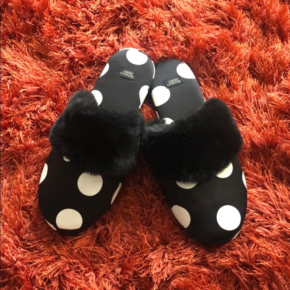 Victoria’s Secret Slipper